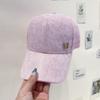 Nueva Gorra de Malla de Verano para Mujer con Pedrería de Colores Marca M Estilo Japonés Versátil Estilo Urbano Gorra de Béisbol de Marca a la Moda para Hombre