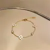 Pulseira de Aço Inoxidável com Zircônia Cúbica Flor para Mulheres High-End Exquisita Fashionável Pulseira de Nicho Luxo Leve Versátil Estilo Tendência Joia de Mão