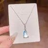 Collar cuadrado pequeño de circón ultrabrillante estilo coreano para mujer, lujo ligero, elegante, cadena para clavícula de acero de titanio de alta gama, venta al por mayor