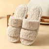 Pantufas femininas fofas de pelúcia da Amazon, pantufas de algodão antiderrapantes com sola grossa de inverno, um item popular de e-commerce transfronteiriço