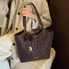 Bolso estampado de leopardo para mujer, nuevo y moderno 2026, moda de otoño, bolso tote retro para el trabajo, bolso de hombro de gran capacidad