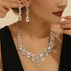Conjunto de Collar y Pendientes de Pedrería Nupcial Popular Europeo y Americano Transfronterizo para Banquetes y Fiestas, Exagerados y Modernos Accesorios de Vestido para Mujer