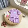 Novo Conjunto de Verão 2026 para Meninos e Meninas, Shorts de Manga Curta, Conjunto Casual de Duas Peças Estilo Coreano em Cores Doces para Meninos