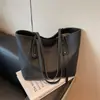 Bolso Tote de Trabajo Retro con Textura para Mujer 2025 Otoño Gran Capacidad Simple Casual Versátil Bolso de Hombro