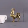 Ornamentos de Galo de Latão Puro Galo do Zodíaco Galo Dourado Decoração de Mesa de Casa Sala de Estar Entrada Escritório Artesanato