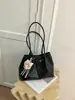 Bolso retro de gran capacidad relajado para mujer, nuevo modelo 2026, adecuado para el trabajo y los desplazamientos, bolso de hombro moderno, bolso tote de moda para salir