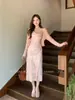 Oferta Especial Sin Devoluciones/Cambios Vestido Satinado Estampado "Rosa de Francia" Delgado Ceñido a la Cintura 88638