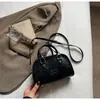 Bolso Pequeño de Alta Gama para Mujer 2025 Nuevo Primavera y Verano Versátil Bolso de Hombro Cruzado Estilo Caliente Súper Popular Bolso Cuadrado Pequeño de Mano