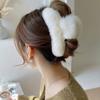 Clipe de pelúcia de grandes dimensões Clipe de cabelo de luxo leve de luxo famoso na Internet para mulheres Outono e inverno Novo clipe de tubarão elegante para crianças Headwear