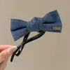 Pinza para el Cabello Retorcida con Flor de Perlas y Pedrería Mariposa para Mujer, Nuevo Estilo 2026 Pinza de Garra para Recogido, Pasador Recto