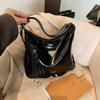 Mochila Multifuncional para Estudiante de Viaje al Trabajo para Mujer 2025 Nueva Retro Casual Bolso de Hombro Bolso Tote de Gran Capacidad