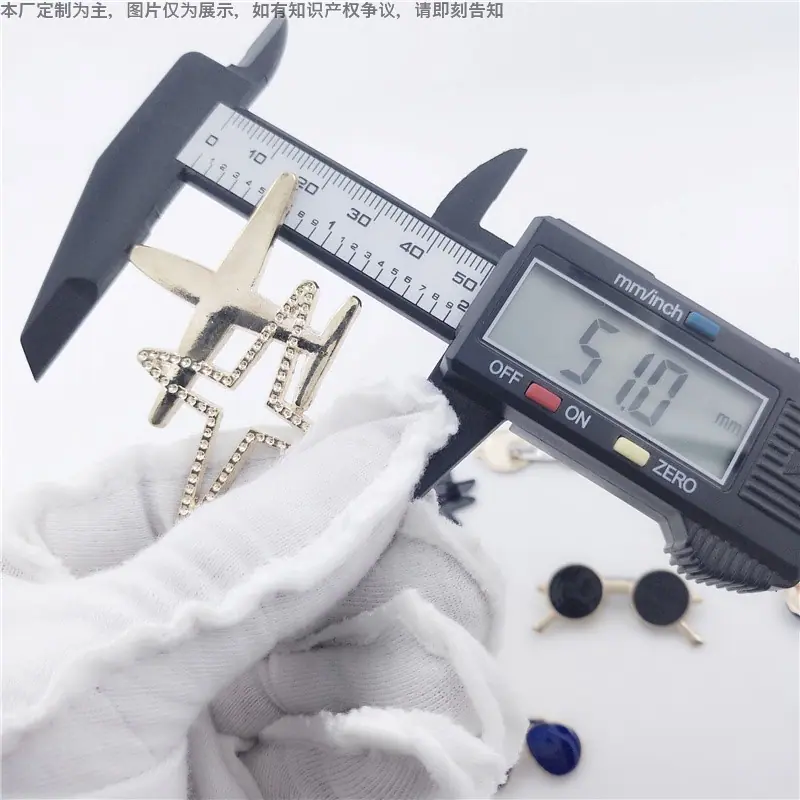 数字环形胸针眼睛模型飞机 定制饰品徽章胸章别针订做 (4)