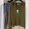 Camiseta Básica de Punto Verde Retro Francés de Cuello en V Grande para Mujer Otoño e Invierno Suéter de Alta Gama con Solapa Elegante