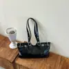 Bolsa feminina transfronteiriça casual de grande capacidade, nova bolsa de ombro crossbody vintage para outono e inverno 2026, bolsa tote versátil texturizada