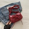 Bolsa de axila Baguette prateada da Coreia do Sul para mulheres 2024 Nova bolsa quadrada pequena da moda Joker Bolsa de mão da moda Bolsa transversal de ombro único