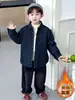 Jaqueta Acolchoada Jeans para Meninos Outono e Inverno 2025 Novas Roupas Super Bonitas para Crianças Roupas de Inverno Camisas e Tops para Meninos Tendência