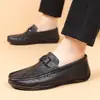 Marca Dragonfly, sapatos casuais masculinos de couro estilo britânico, mocassins slip-on com solas macias, perfeitos para dirigir