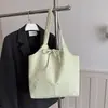 Bolso de mano tipo tote de lona casual estilo ins coreano para mujer, nuevo modelo verano 2026, de gran capacidad, versátil, para ir al trabajo