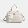 Bolso pequeño encantador y lindo 2026 Boston bolso cruzado lindo de lujo ligero bolso nuevo de nicho estampado para mujer