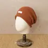 Gorro de Punto Nuevo para Otoño e Invierno Estilo Coreano Protección Cálida para Orejas Gorro Acumulado para Hombres y Mujeres Versátil Casual Gorro de Lana Cubre Cabeza Frío