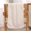 Toalla de forro polar de coral a rayas absorbente suave amigable con la piel transpirable toalla facial toalla facial toalla de color sólido que absorbente de algodón puro
