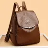 Mochila de Couro Macio para Mulheres 2024 Comércio Exterior Transfronteiriço Nova Mochila Casual Versátil de Grande Capacidade para Mulheres Bolsa de Viagem Escolar
