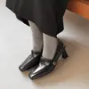 Zapatos Mary Jane de Metal Estilo Coreano con Hebilla de Camelia, Punta Cuadrada Pequeña, Tacón Grueso, Correa en T para Mujer, Modelo Nuevo, Tacón Alto de 6.5cm