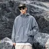 Otoño 2025 Nueva Chaqueta de Marca Trendy para Exteriores Estilo Japonés Chaqueta con Capucha a Prueba de Tres Elementos Unisex Media Cremallera Ancha