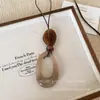 Acessórios: Colar de Garrafa de Vinho de Madeira, Pingente de Madeira de Ágar, Corrente Longa para Suéter, Corrente para Suéter de Outono e Inverno, Luxo Leve, Design de Madeira de Alta Qualidade