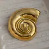 Broche de alfinete super popular de concha, estrela, tartaruga à beira-mar, minimalista e estiloso, acessório versátil para terno