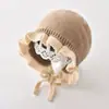 Touca de tricô para bebê com tiras, versão coreana para outono e inverno, doce e fofa, gorro quente para atividades ao ar livre para bebês