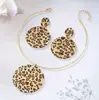 Superventas Transfronterizos Europeos y Americanos de Amazon: Aretes Circulares Geométricos, Elegantes y Versátiles, Set Único de Collar de Nicho