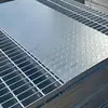 Rejilla de Drenaje de Alcantarilla Rejilla de Acero Galvanizado por Inmersión en Caliente Rejilla de Acero Entrelazada Placa de Rejilla Galvanizada de Alta Resistencia para Peldaños