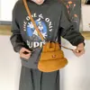 Nova Bolsa de Mão Fofa e Excêntrica de Cocô Desenho Animado Bolsa Saco com Cordão Bolsa de Brinquedo de Pelúcia Bolsa de Boneca de Cocô
