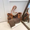 2025 Nueva Moda Cuadros Color de Contraste Retro Europeo y Americano Gran Capacidad Bolso de Hombro Bolso Tote Bolso con Letras Bolso de Mano para Mujer