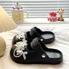 Zapatos tipo Clog Mary Jane Nuevos 2026, Suela Gruesa de EVA, Ligeros y Duraderos, Pantuflas Versátiles de Punta Cerrada para Diversión al Aire Libre, Zapatos de Verano para Mujer para Bricolaje