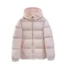 Chaqueta de plumas de invierno súper elegante para mujer, estilo corto, nueva colección 2026, adecuada para figuras petite, abrigo de algodón estilo coreano para estudiantes, ropa de invierno