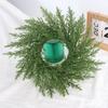 Colgante de Puerta Navideño de Pino y Ciprés de Plástico con Agujas de Pino de 33cm Colgante de Pared Agujas de Pino Decoración para Bodas Fiestas Festivas Mesa Corona de Mesa