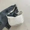 2026 Bolso Tote Sencillo para Mujeres Niñas Lindo al por Mayor Transfronterizo de un Solo Hombro Estudiante Universitario Clase Versátil Elegante Bolso Cruzado