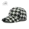 Gorras Estilo Coreano para Hombres y Mujeres, Nuevas Gorras de Béisbol de Cuadros con Visera Rígida para Otoño e Invierno, Gorras de Lana Retro con Visera, Gorras para Proteger del Sol, Modernas