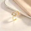 Anel Feminino de Aço Inoxidável Aberto com Zircônia Cúbica Full Diamond Quadrada da Amazon, Luxo de Alta Qualidade, Par de Aço Titânio com Diamante