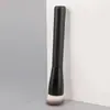 Brocha de Base Plana Angulada Todo Negro Sin Costuras, Brocha para Contorno, Brocha para Corrector, Herramienta de Maquillaje con Cerdas de Fibra, ¡Ahora Disponible!