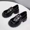 Mocassins plataforma femininos com solas grossas e aumento de altura, novo modelo outono 2026, slip-on estilo britânico retrô em couro