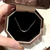 Colar de diamante com sorriso deslumbrante no mesmo estilo de Yang Mi, novo modelo 2026, estilo de luxo leve e requintado, corrente para clavícula com design exclusivo