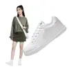 Zapatos Blancos Genuinos para Parejas Zapatos de Hombre 2024 Verano Nuevas Zapatillas Blancas Deportivas Casuales Pies Planos