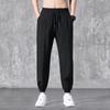 Fabricante Fonte Calças Tamanho Grande Seda Gelo Masculina Verão Moderna Versátil Solta Amarração na Perna Esportiva Casual Calça Nove Pontos