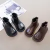 Botas da Moda para Bebê Menina Outono e Inverno Novo Estilo Botins de Couro para Criança Botas Martin Forradas com Lã Infantil Botas Simples Infantis