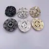 Venda Direta de Fábrica de Botões de Metal com Strass e Pés, Botões Decorativos de Moda de Alta Qualidade para Casacos, Atacado de Botões de Metal Estampados
