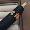 Anel Aberto Dourado Esmaltado Estilo Chinês Retrô Borboleta Flor Folha de Bordo Contas de Concha Recortado Esculpido Acessível Luxo Doce para Mulheres