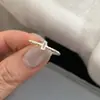 Anillo de Hilo Milenrama Estilo Coreano para Mujer con Apertura Ajustable, Lujo Accesible, Nicho y Gama Alta Nueva Joyería de Mano 2025